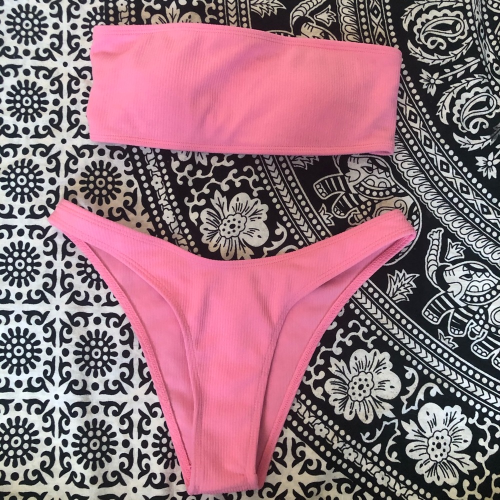 Ribbed bikini set